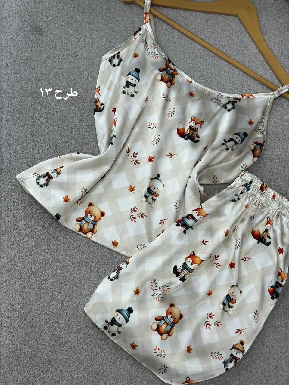 ست تاپ و شلوارک زنانه باربی